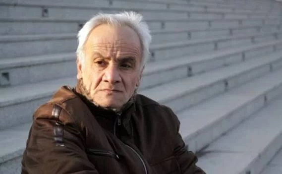 Vahid Əliyev vəfat etdi