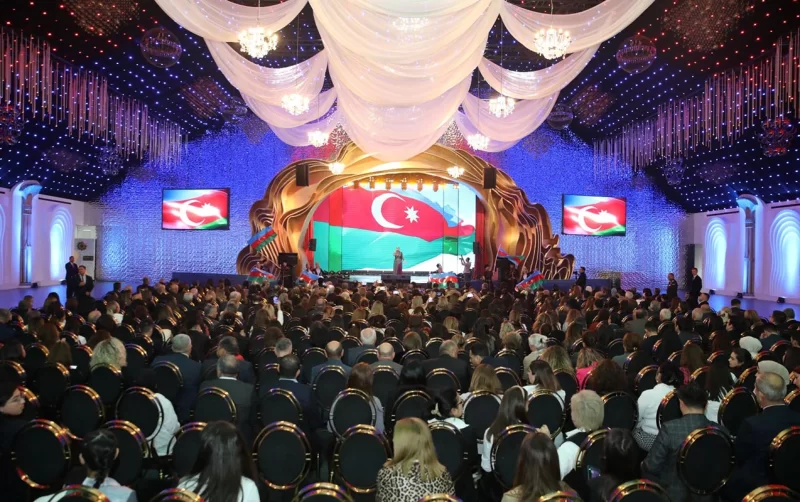 Zəfər Günü Nizami rayonunda da qeyd edildi - Fotolar