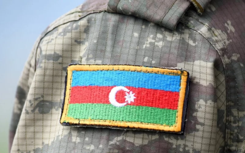 Onlar üçün həqiqi hərbi xidmət müddəti 6 ay azaldılır