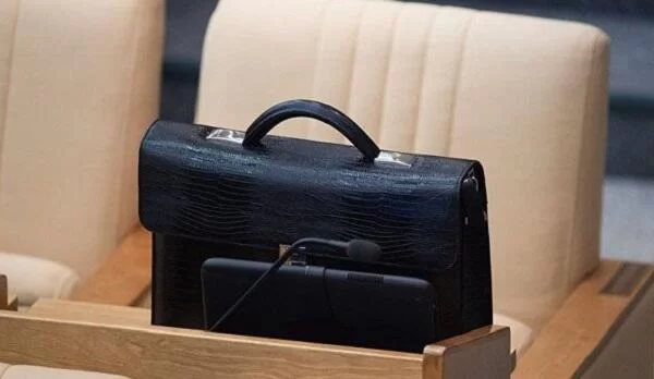 Yeni baş nazir təyin ediləcək - Qərar gözlənilir