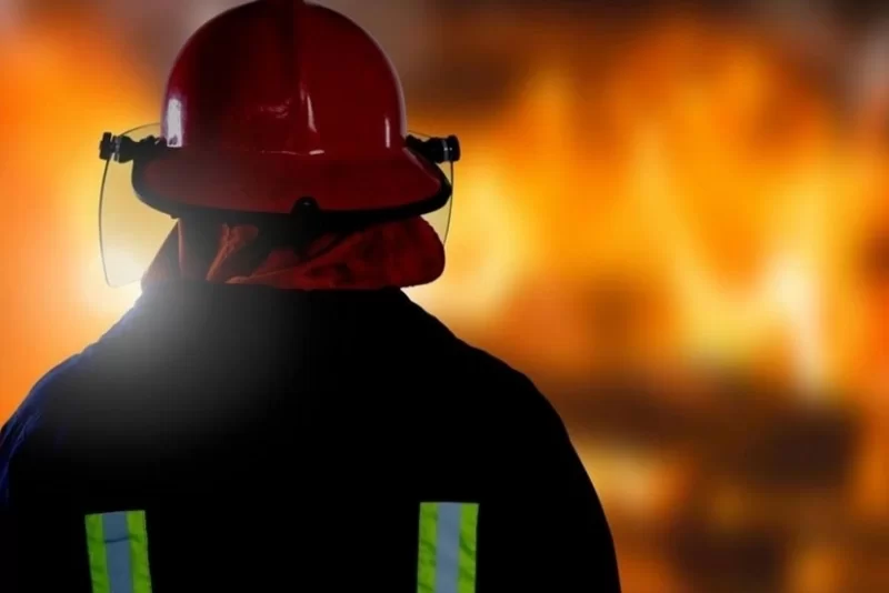 Bakıda maşın yandı - Sürücü öldü