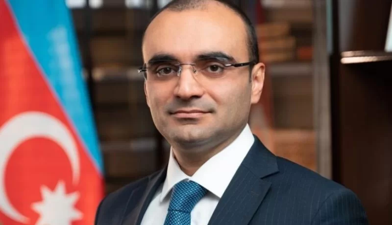 İcra başçısı köməkçini işdən çıxardı