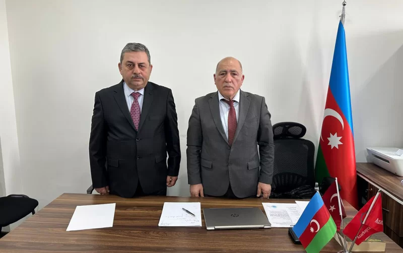 Pənah Hüseyn istefa verdi