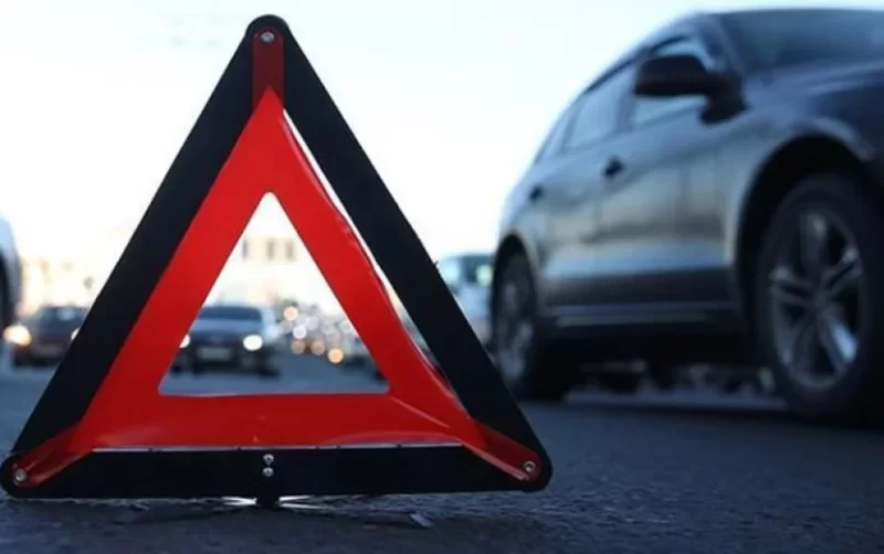 Ağsuda maşın aşdı - Ölən var