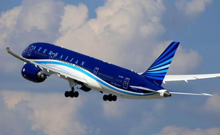 AZAL Bakı-Tehran reysini ləğv etdi